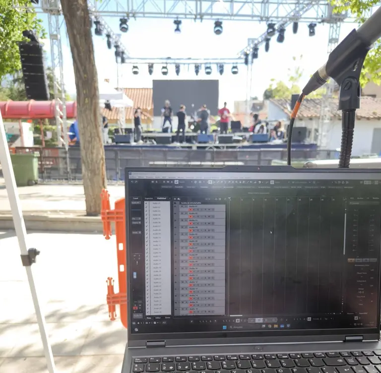 Ubicación MotherFader Live